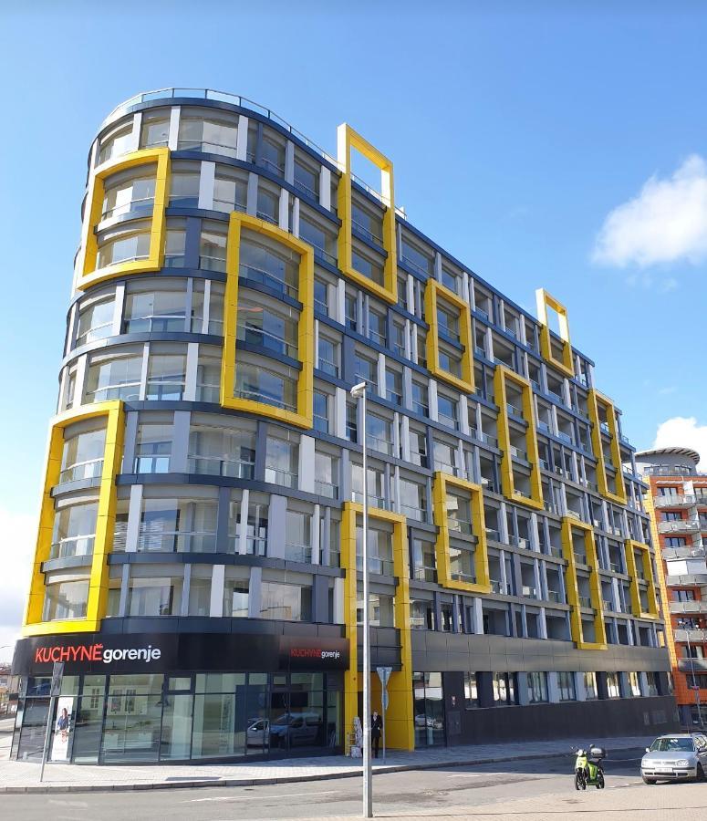 Harfa Apartment 30 プラハ エクステリア 写真