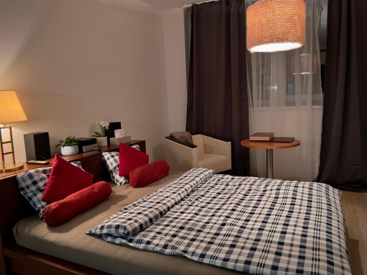 Harfa Apartment 30 プラハ エクステリア 写真